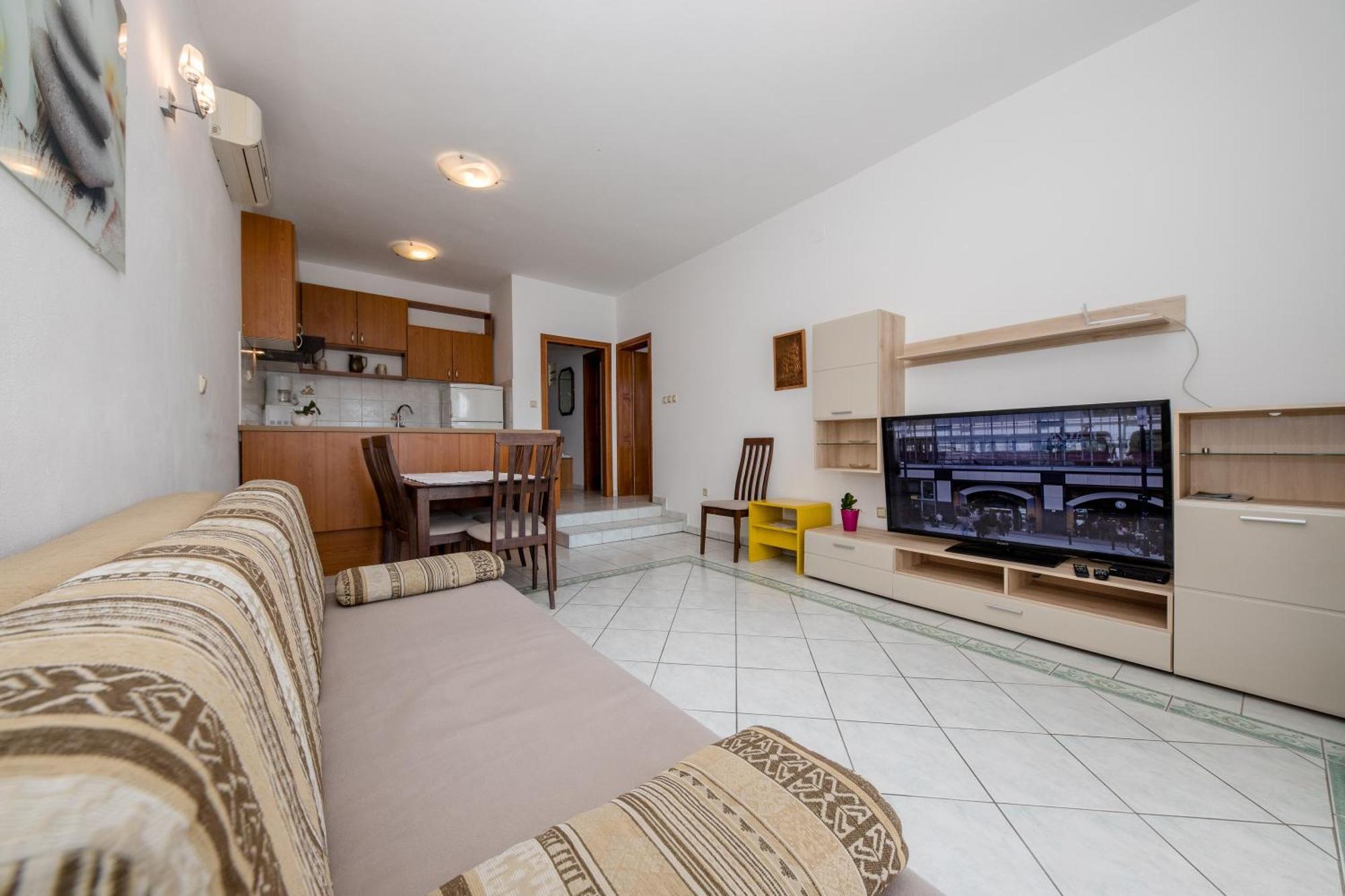 Apartments And Rooms By The Sea Supetarska Draga - Gornja, Rab - 11579 الغرفة الصورة