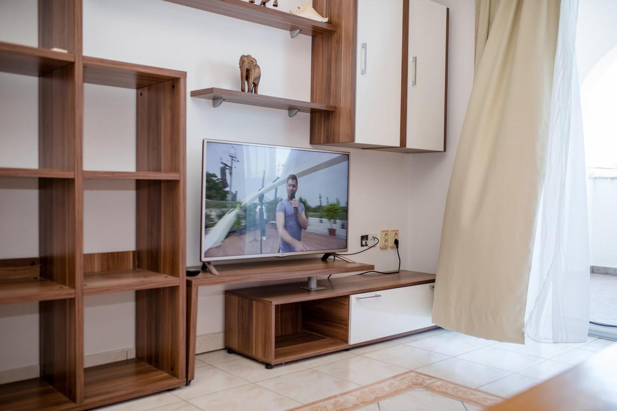 Apartments And Rooms By The Sea Supetarska Draga - Gornja, Rab - 11579 الغرفة الصورة