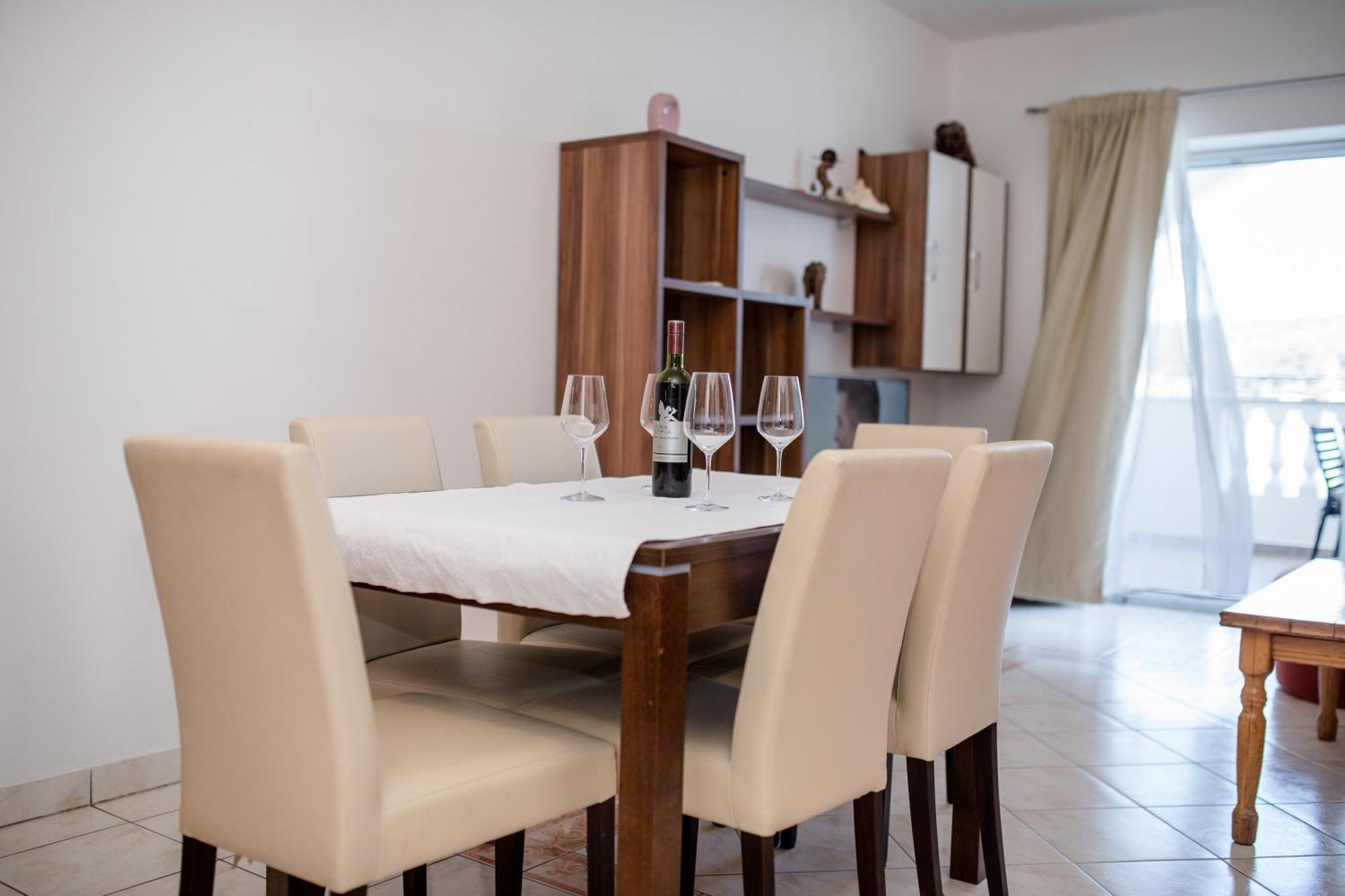 Apartments And Rooms By The Sea Supetarska Draga - Gornja, Rab - 11579 الغرفة الصورة